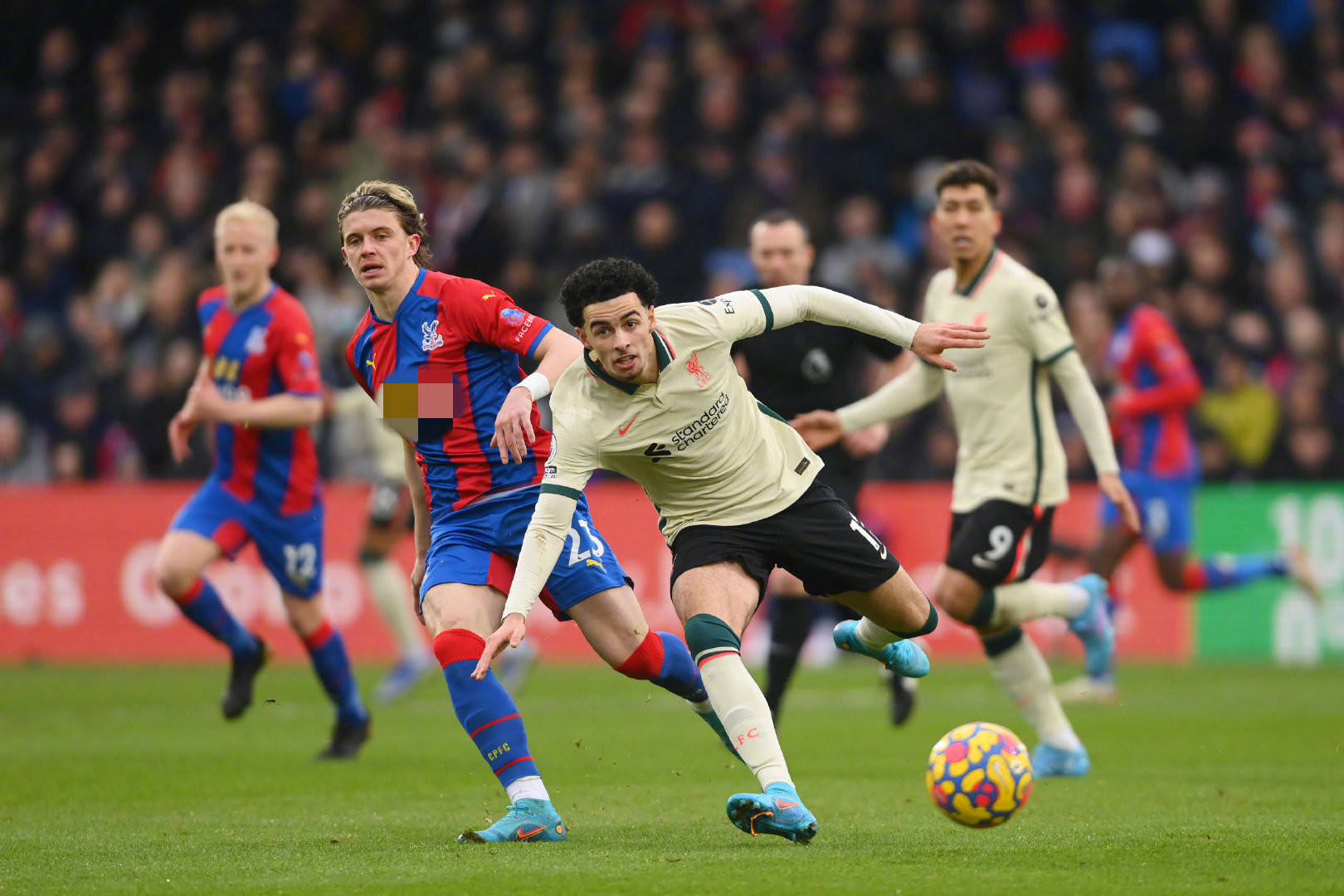 相较于近 相较于近